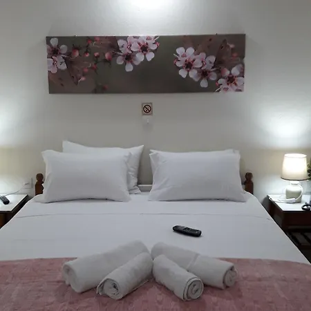 Angela Hotel 2*