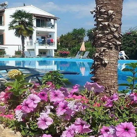 Hotel Angela 2*